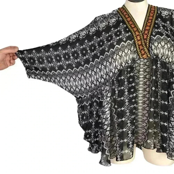 Ivy Jane Womens XS Sheer Floral V Neck Top Black Vacay Cover Up Lagenlook Relxed - Picture 2 of 5